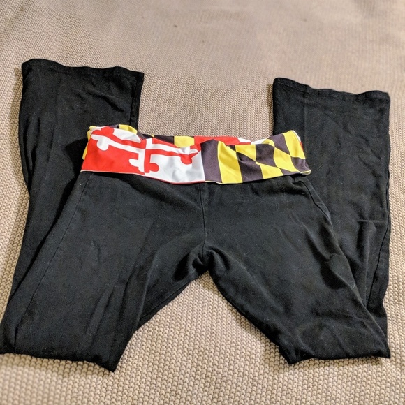 Maryland Flag Yoga Pants - Picture 3 of 3